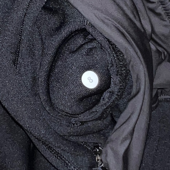 Lululemon Snug Sprinter Jacket Heathered Black / Black - Picture 8 of 9